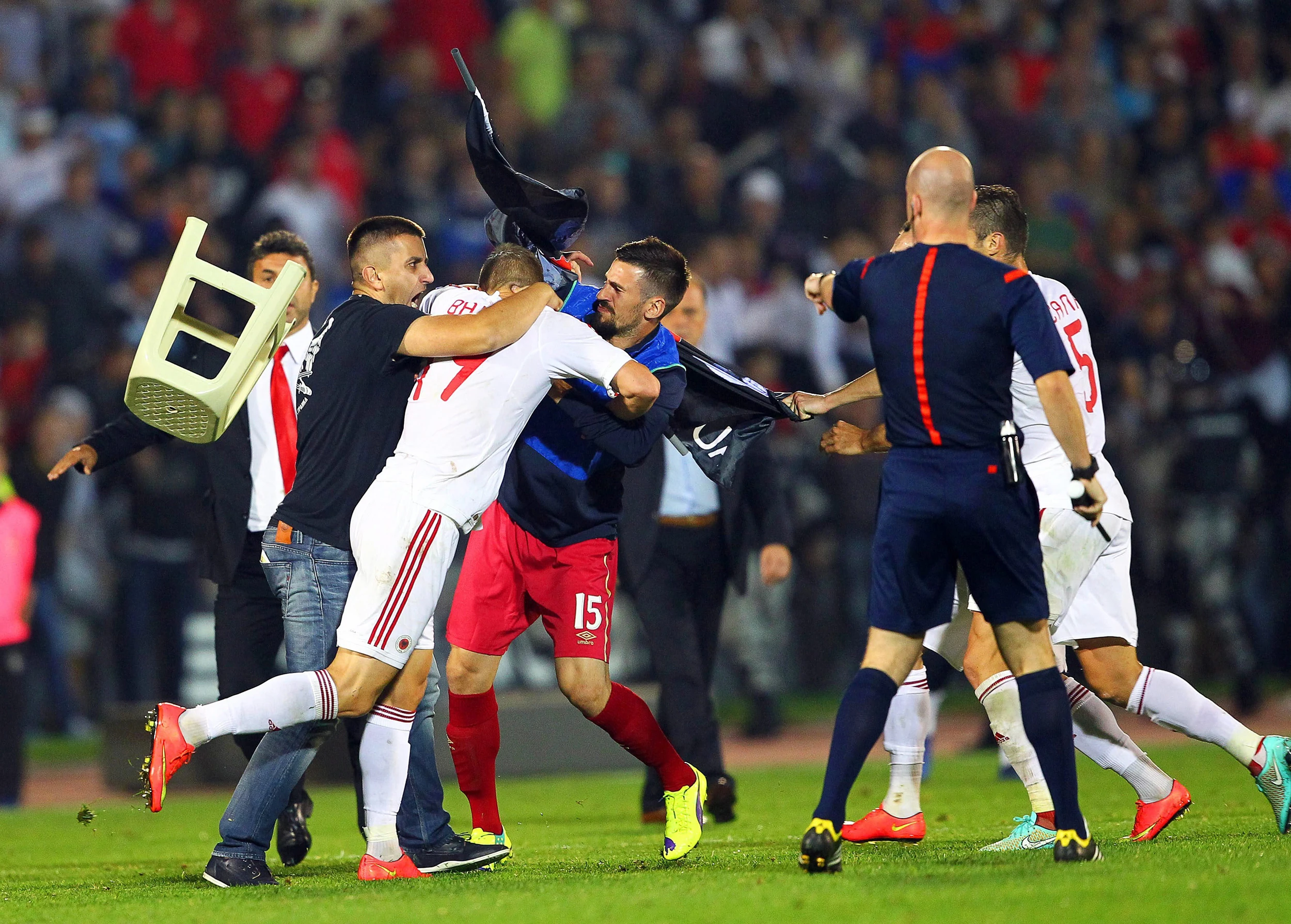 Ss-141014-albania-serbia-brawl-03